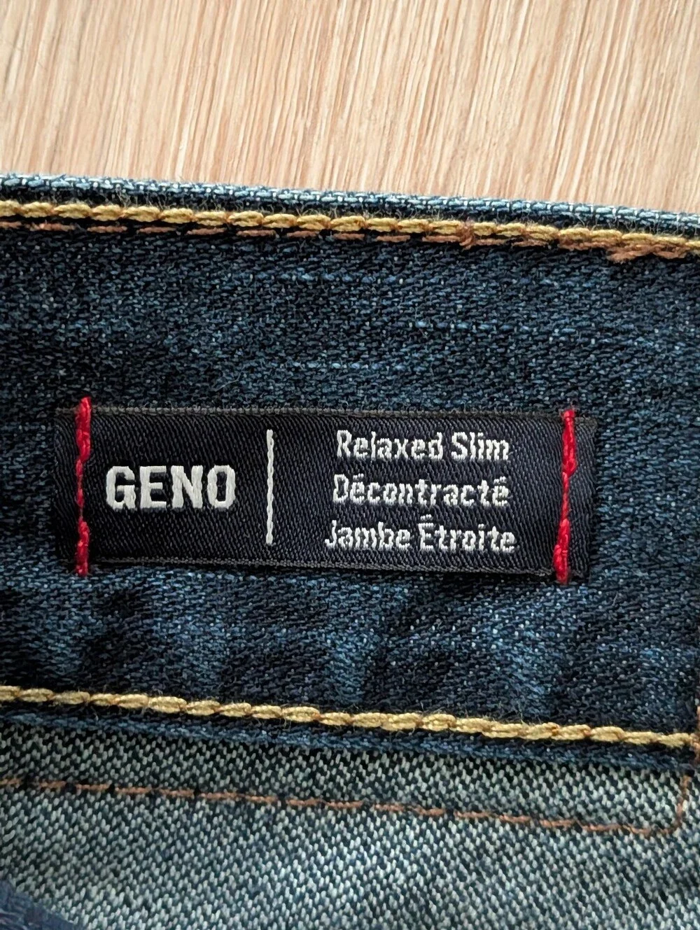 True Religion Jeans Men's 36 Geno Relaxed Slim No Flap Single End NWT